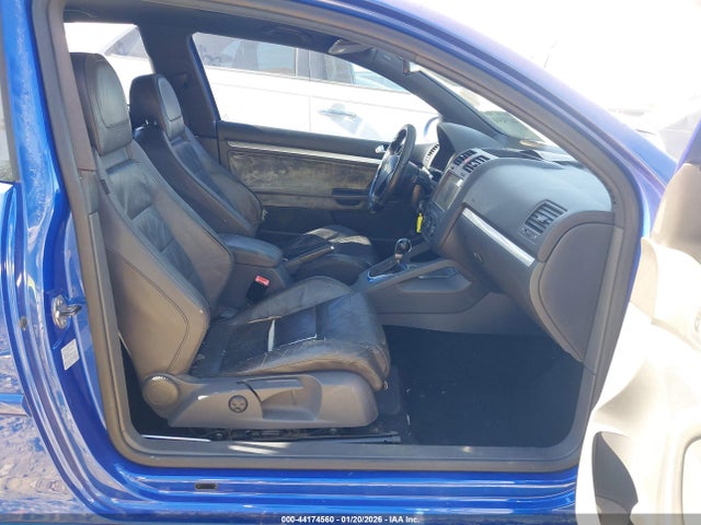 2008 VOLKSWAGEN R32 WVWKC71K18W052965 Photo 4