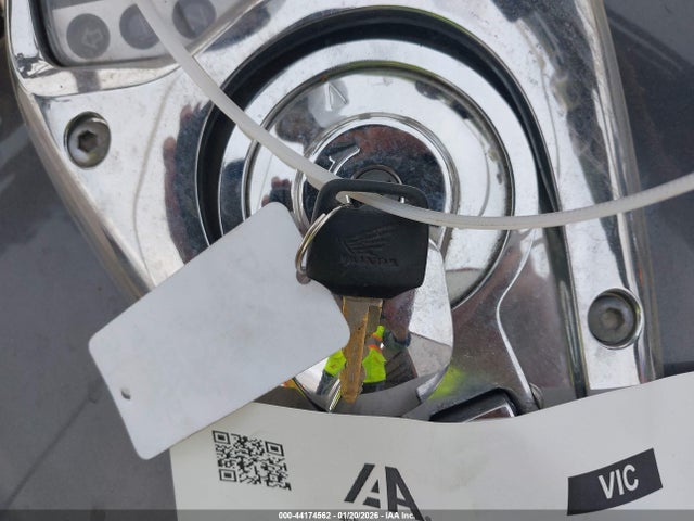 2006 HONDA VTX1300 1HFSC55076A213705 Photo 10