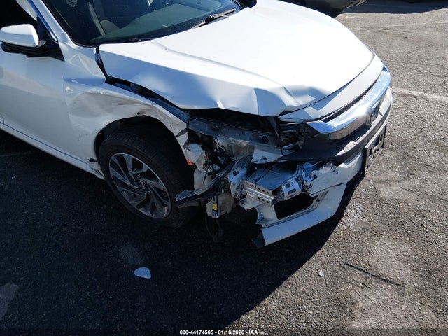 Honda CIVIC EX 2018 2HGFC2F79JH566187 Image 6