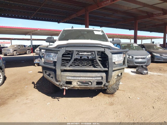 3C63R3CL3NG237098 RAM 3500 Tradesman 4x4 6&#039;4 Box