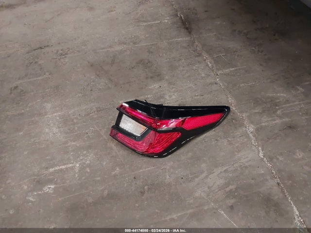 JF2GUHDC1SH254229 Subaru Crosstrek Premium