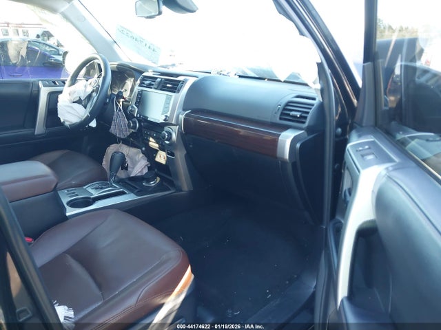 2022 TOYOTA 4RUNNER JTEKU5JR5N6027363 Photo 4