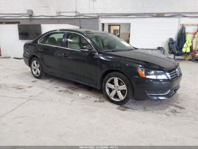 2013 VOLKSWAGEN PASSAT 1VWBP7A39DC045767