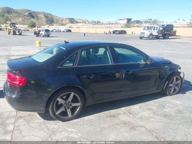 2012 Audi A4 2.0t Premium მანქანა იყიდება აუქციონზე, vin: WAUAFAFL1CN013886, აუქციონის ნომერი: 44174627