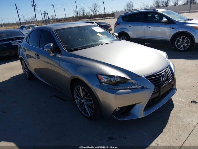 2016 LEXUS IS 200T JTHBA1D25G5027617 Photo 0