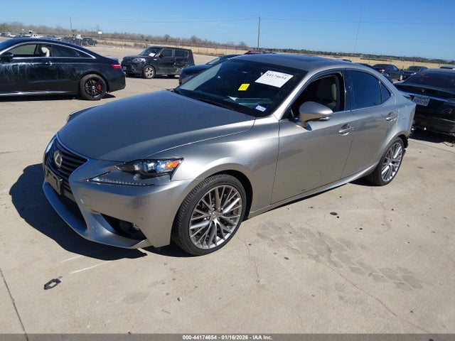 2016 LEXUS IS 200T JTHBA1D25G5027617 Photo 1