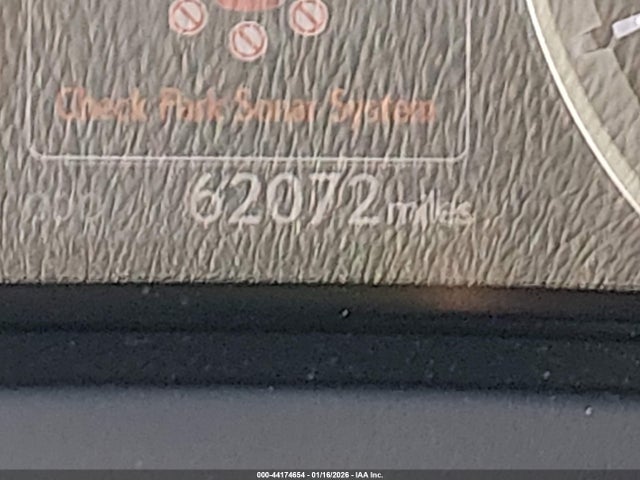 2016 LEXUS IS 200T JTHBA1D25G5027617 Photo 6