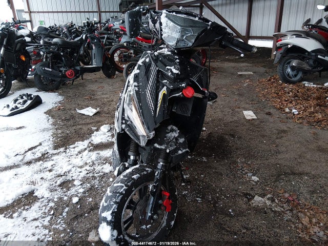 HZ2TBCNF9S1015830 Tztc Scooter
