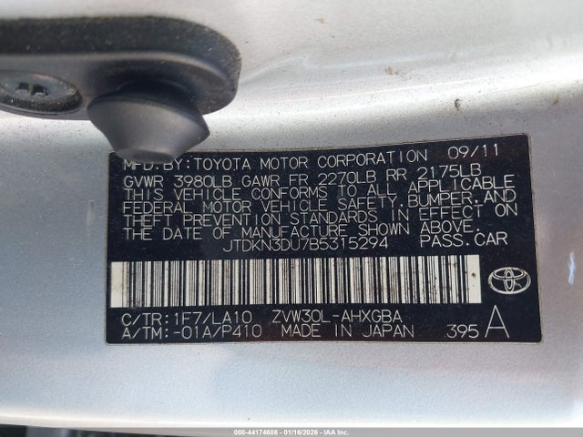 44174686 :رقم المزاد ، JTDKN3DU7B5315294 vin ، 2011 Toyota Prius V مزاد بيع