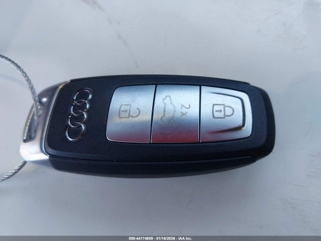 2022 AUDI A3 WAUAUDGY9NA104626 Photo 10