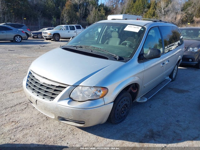 44174698 :رقم المزاد ، 2A4GP44R77R275708 vin ، 2007 Chrysler Town & Country Lx مزاد بيع