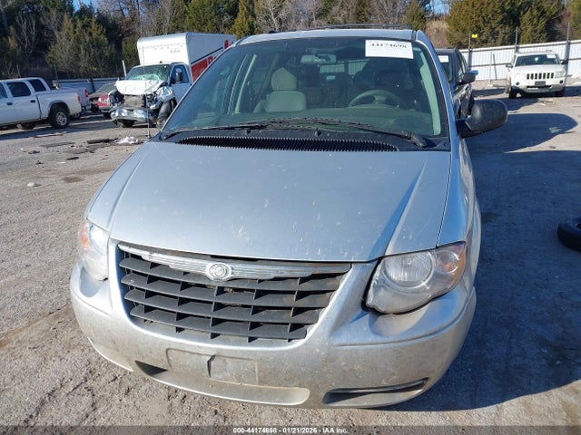 44174698 :رقم المزاد ، 2A4GP44R77R275708 vin ، 2007 Chrysler Town & Country Lx مزاد بيع