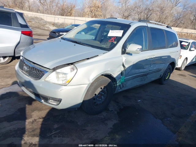 KIA SEDONA LX 2014 KNDMG4C75E6543409 Image 2