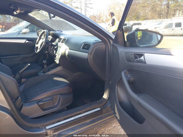 Продаж на аукціоні авто 2012 Volkswagen Jetta Gli, vin: 3VW567AJ5CM407427, номер лоту: 44174742