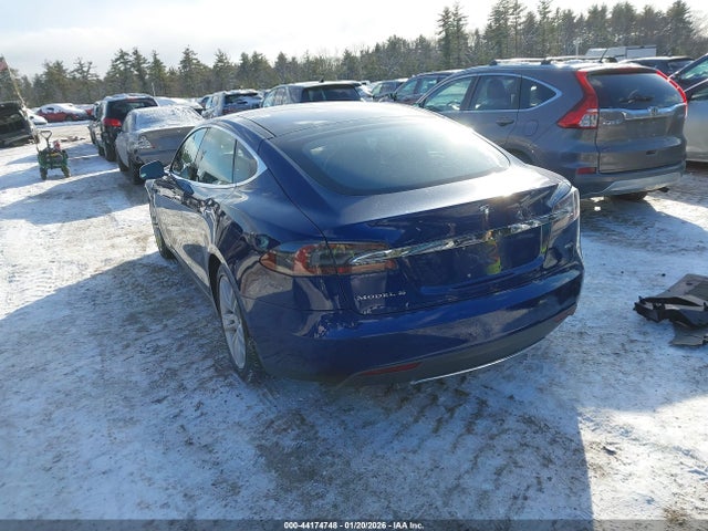 2015 TESLA MODEL S 5YJSA1H29FF089966 Photo 2