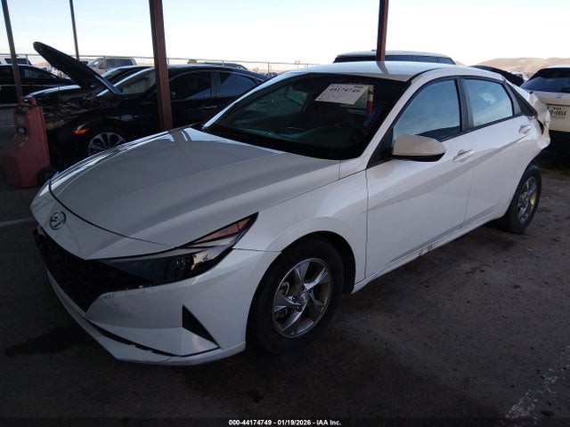 5NPLL4AG4NH072143 Hyundai ELANTRA SE