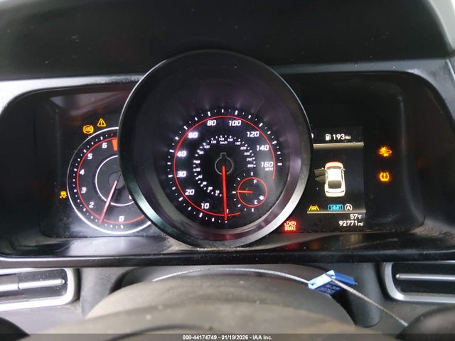 5NPLL4AG4NH072143 Hyundai ELANTRA SE