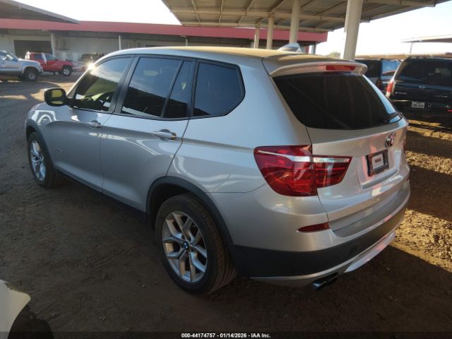 2013 BMW X3 5UXWX9C5XD0D00721 Photo 2