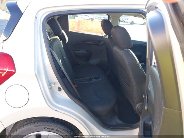 KL8CB6SA6HC744477 Chevrolet Spark Ls Cvt