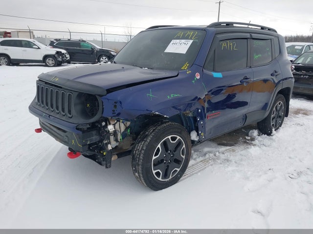 ZACCJBCB8HPG28414 Jeep Renegade Trailhawk 4x4