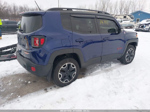 ZACCJBCB8HPG28414 Jeep Renegade Trailhawk 4x4