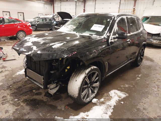 44174808 :رقم المزاد ، 5UXCR6C0XL9B00352 vin ، 2020 Bmw X5 Xdrive40i مزاد بيع
