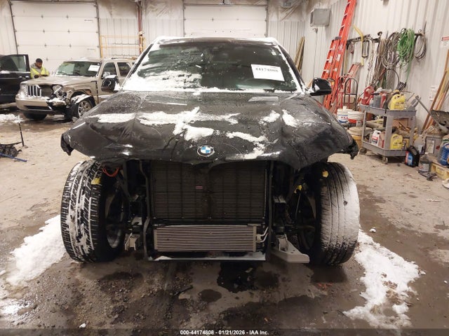 44174808 :رقم المزاد ، 5UXCR6C0XL9B00352 vin ، 2020 Bmw X5 Xdrive40i مزاد بيع