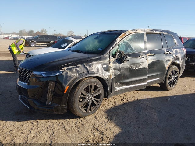 2021 CADILLAC XT6 1GYKPCRS3MZ215572 Photo 1