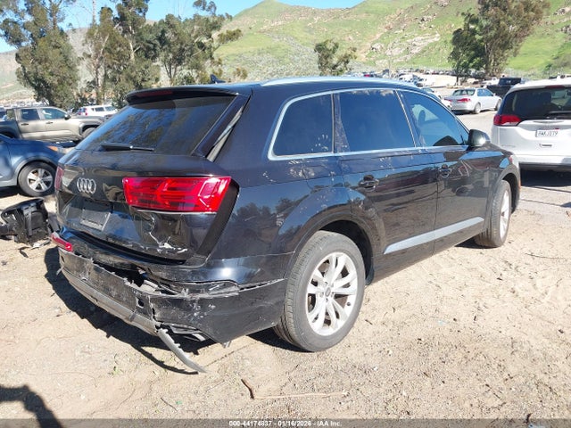 2019 AUDI Q7 WA1AAAF71KD019741 Photo 3