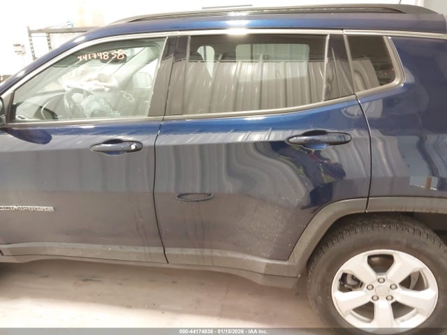 Jeep Compass Latitude 4x4 2018 3C4NJDBB7JT331882 Image 15