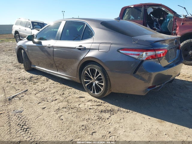 4T1M11AK6LU388073 Toyota CAMRY SE