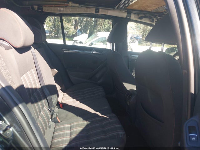 44174885 :رقم المزاد ، WVWHD7AJ1CW222720 vin ، 2012 Volkswagen Gti 4-door مزاد بيع