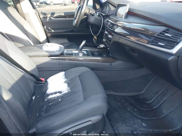 Продажа на аукционе авто 2015 Bmw X5 Xdrive35i, vin: 5UXKR0C57F0K68296, номер лота: 44174895