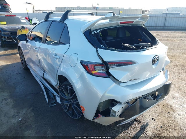 Toyota Corolla Xse 2021 JTNC4MBE9M3106884 Image 3