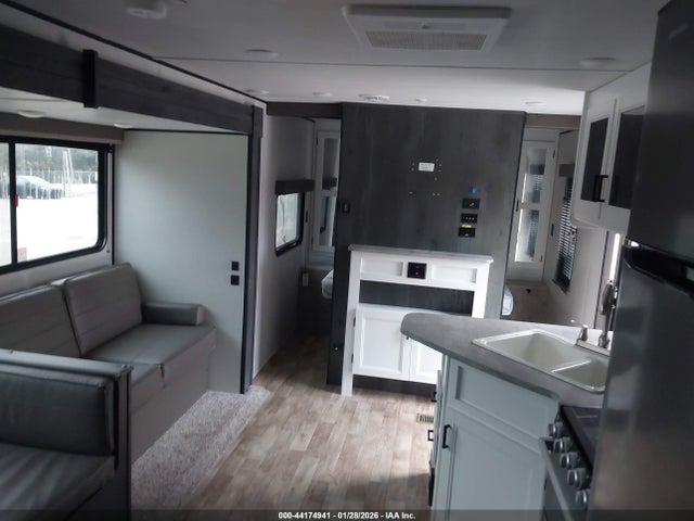 Keystone Rv Other 2022 4YDTH1M27N7243985 Image 8