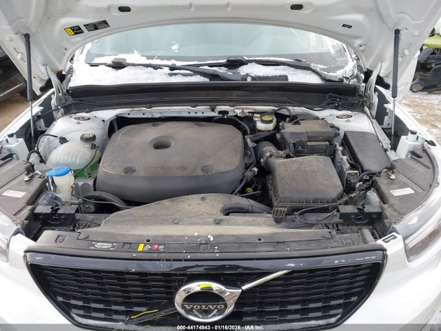 Auction sale of the 2021 Volvo Xc40 T5 R-design, vin: YV4162UM3M2617296, lot number: 44174943