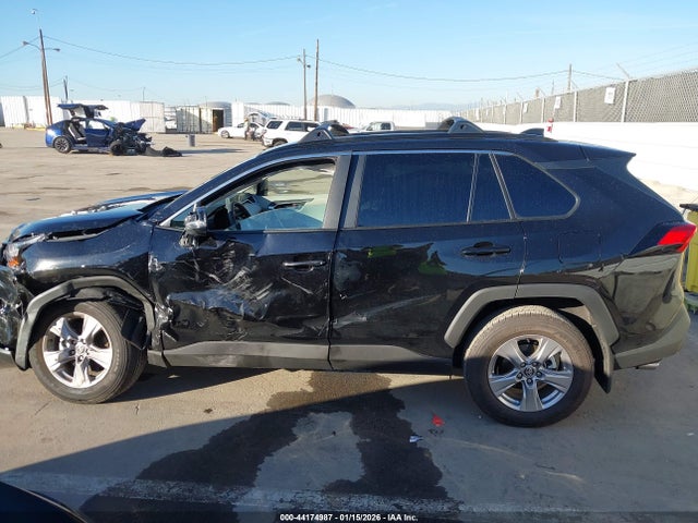 Toyota Rav4 Xle 2025 2T3W1RFV7SW426426 Image 14