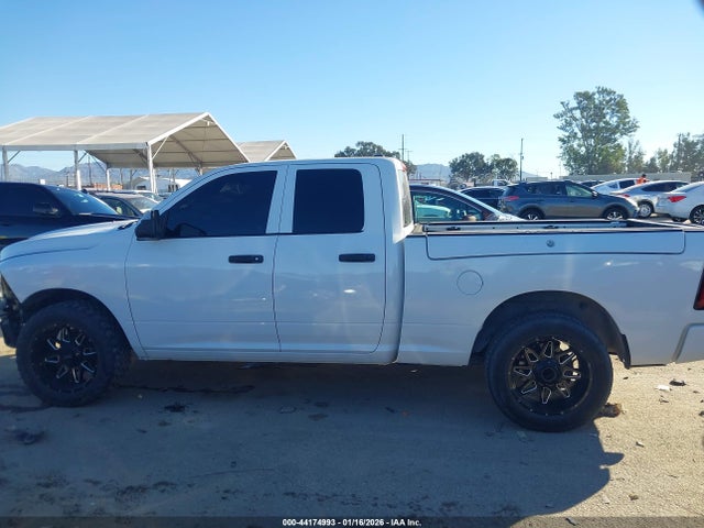44174993 :رقم المزاد ، 1C6RR7FT9HS837652 vin ، 2017 Ram 1500 Express  4x4 6'4 Box مزاد بيع