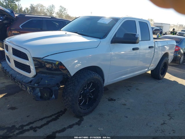 44174993 :رقم المزاد ، 1C6RR7FT9HS837652 vin ، 2017 Ram 1500 Express  4x4 6'4 Box مزاد بيع