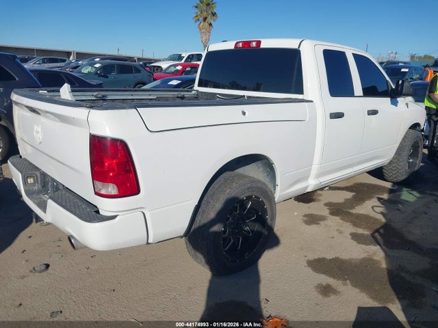 44174993 :رقم المزاد ، 1C6RR7FT9HS837652 vin ، 2017 Ram 1500 Express  4x4 6'4 Box مزاد بيع