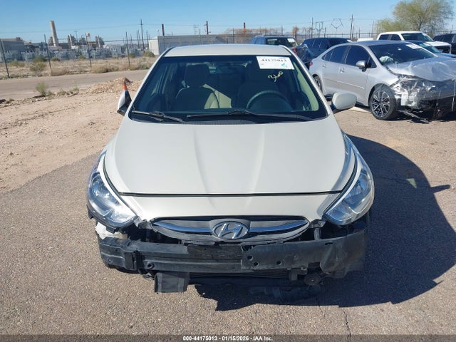 KMHCT4AE1HU243208 Hyundai ACCENT SE