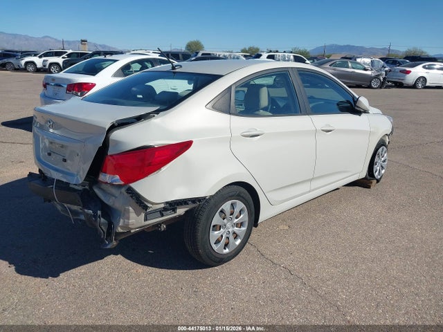 KMHCT4AE1HU243208 Hyundai ACCENT SE