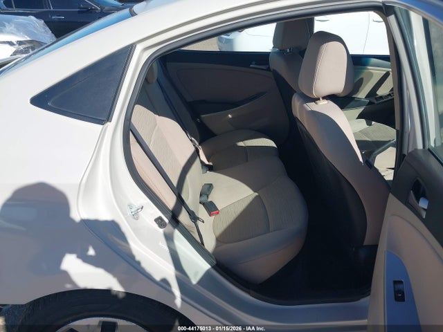 KMHCT4AE1HU243208 Hyundai ACCENT SE