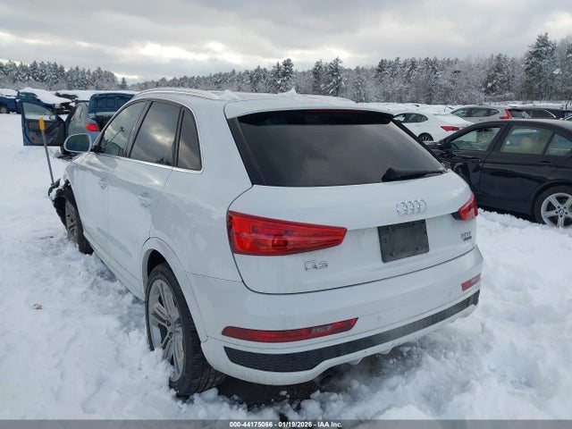 2016 AUDI Q3 WA1GFCFS3GR004857 Photo 2