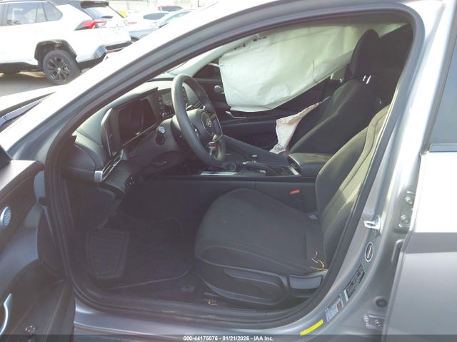 Hyundai ELANTRA SE 2022 5NPLL4AG4NH081604 Image 5