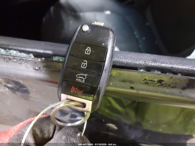 2015 KIA SOUL KNDJN2A29F7758632 Photo 10