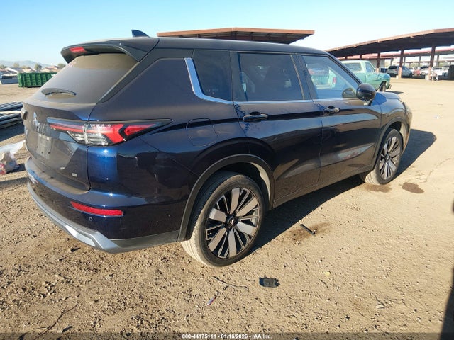 2025 MITSUBISHI OUTLANDER JA4J3VA87SZ045815 Photo 3