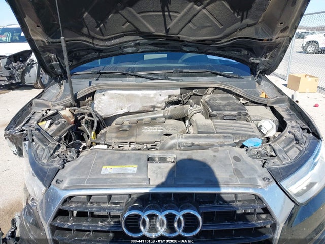 2018 Audi Q3 2.0t Premium/2.0t Sport Premium მანქანა იყიდება აუქციონზე, vin: WA1BCCFS0JR011775, აუქციონის ნომერი: 44175139