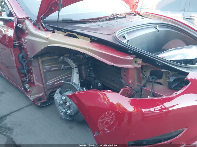 2019 TESLA MODEL 3 5YJ3E1EA9KF308360 Photo 5