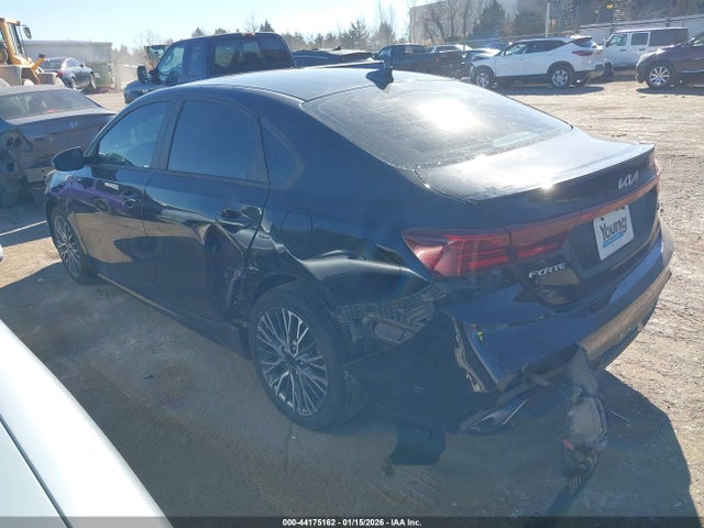 2023 Kia Forte Gt-line მანქანა იყიდება აუქციონზე, vin: 3KPF54AD7PE537342, აუქციონის ნომერი: 44175162